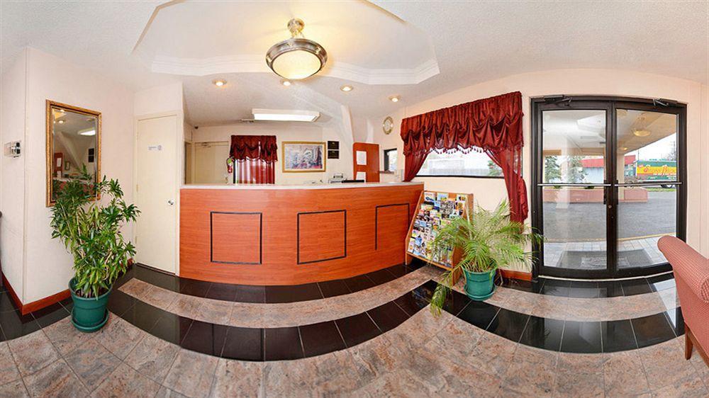 Mho Hotel Бордънтаун Екстериор снимка