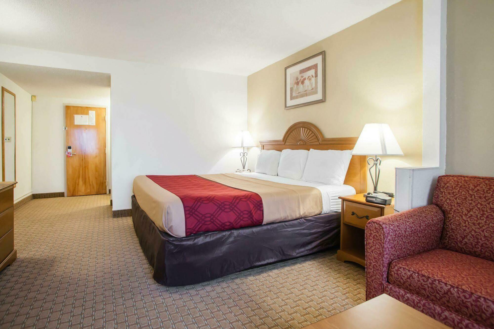 Mho Hotel Бордънтаун Екстериор снимка